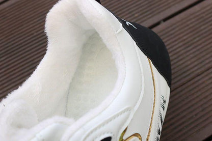 Chaussure de style marche